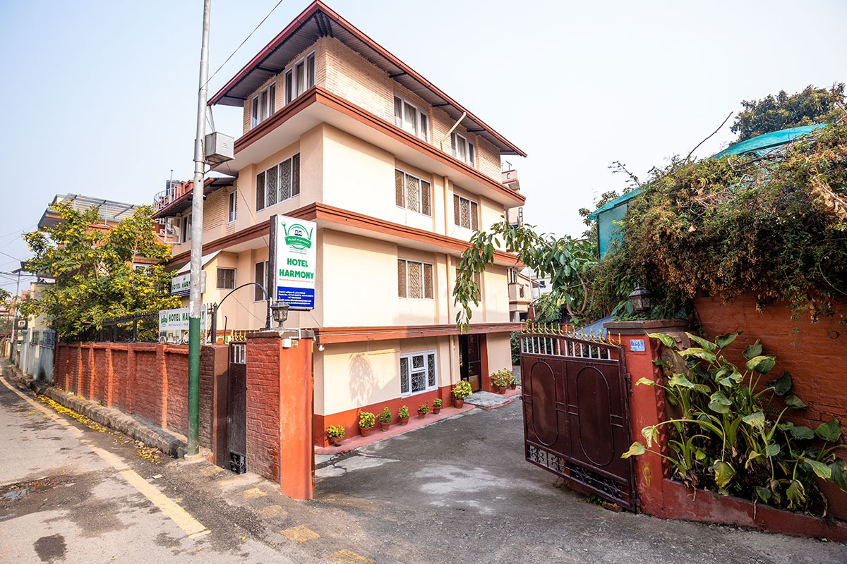 Hotel Harmony & Little Bites Bistro - Branch